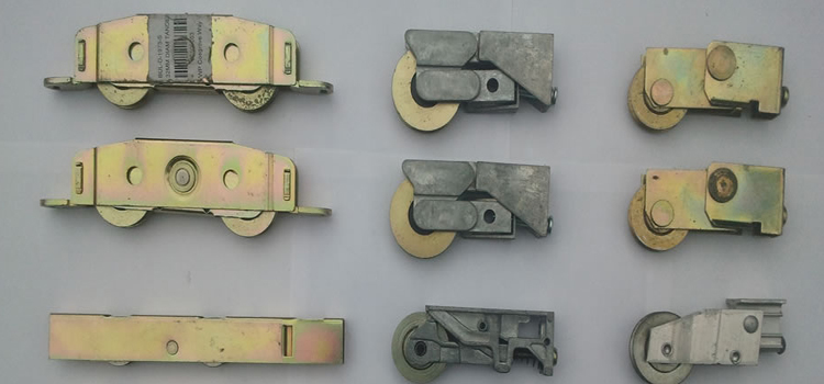 patio sliding door wheel replacement Mira Monte